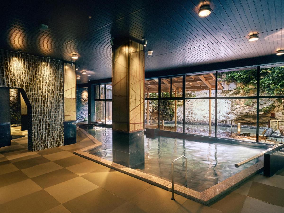 Ooedo Onsen Monogatari Premium Shirahama Gyoen Hotel Exterior foto